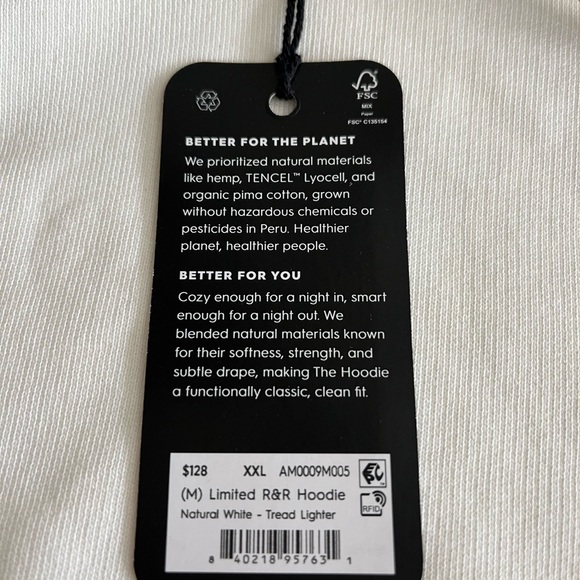 Tread lighter hooded pullover. Very good quality. Brand new XXL. 45-48”woman/man - Picture 14 of 14